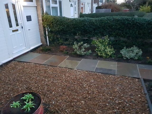 patio-installers-9-sharpen-lighting-lighting-color