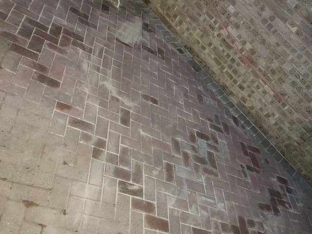 driveway-installers-13-sharpen-lighting-lighting-color