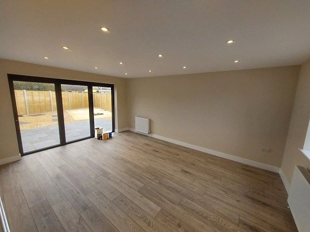 garage-conversion-2-sharpen-lighting-lighting-color